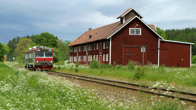 bilden föreställer magasinhuset Sturefors Loppis